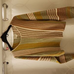 Short waisted sweater